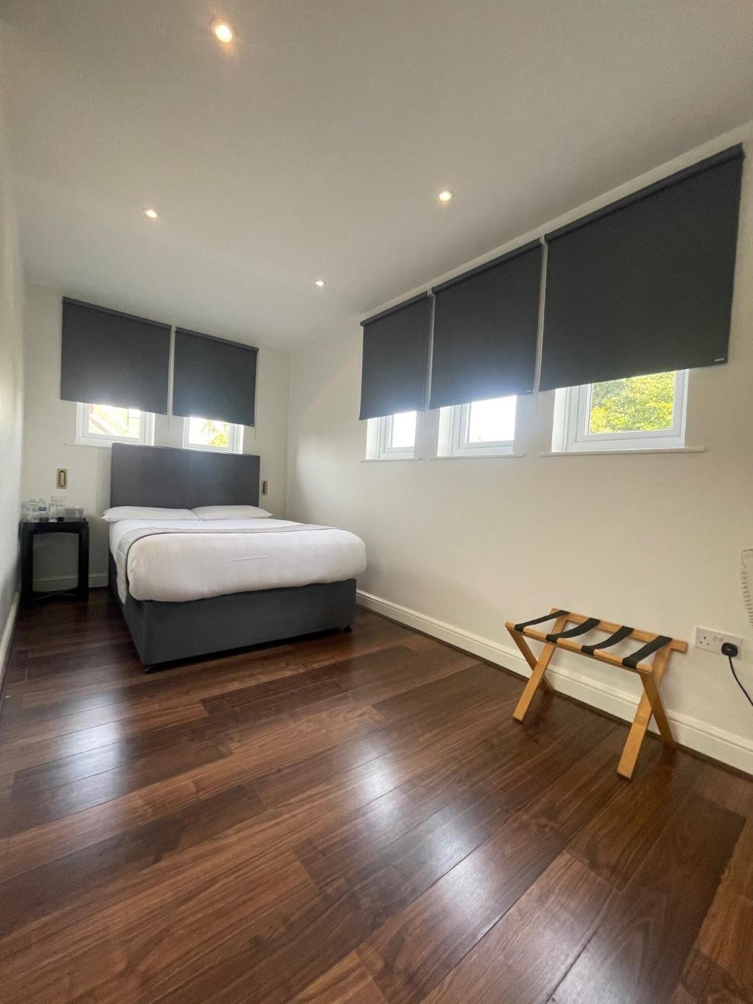 Hotel Nap Inn Barnet Extérieur photo